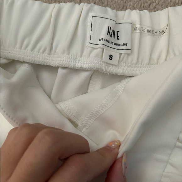 White skort - Picture 2 of 3